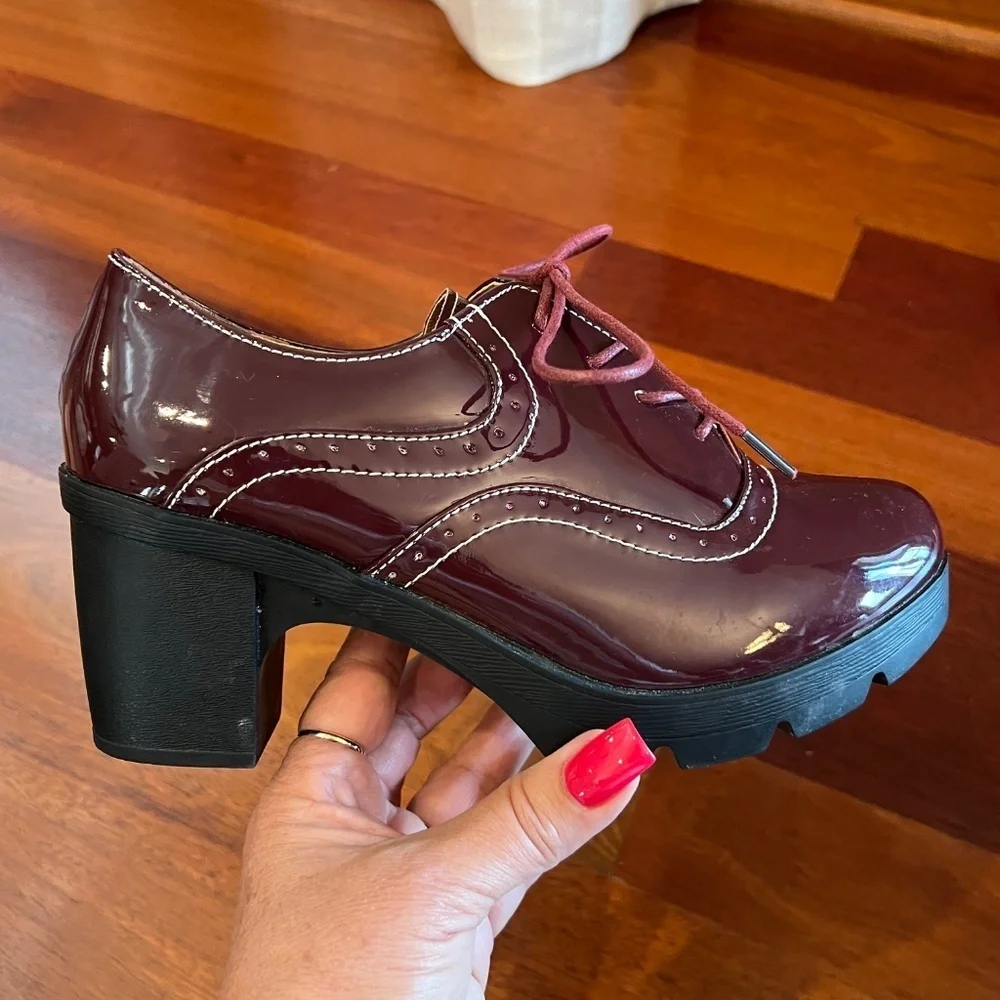 Dadawen Mary Jane Patent Burgundy Wine Leather Laced Heel Shoe, Size 38/40, 8